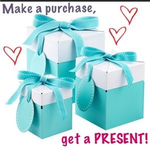Make a purchase and receive a small gift 🎁 in your package